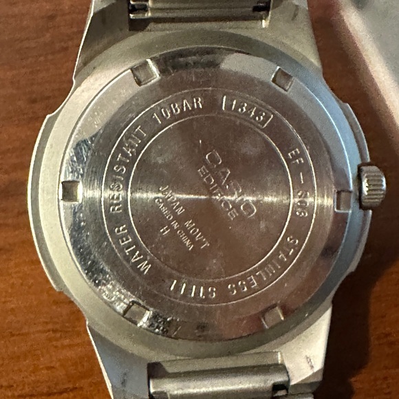 Casio Classic Edifice Chronograph EF-303 Stainless Steel Mens Watch - Picture 4 of 4